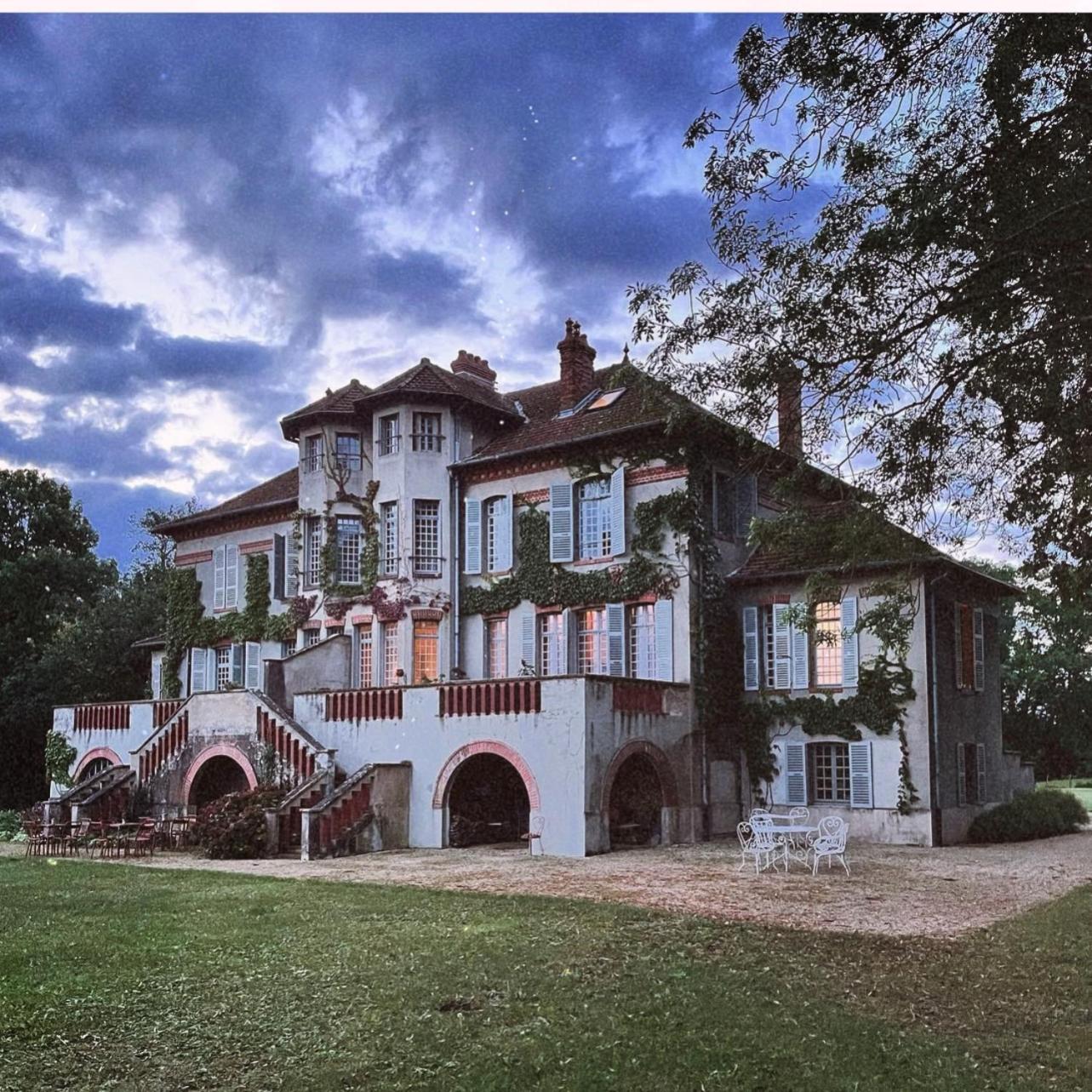 Bed and Breakfast Le Relais Du Doubs En Bourgogne Ciel Экстерьер фото